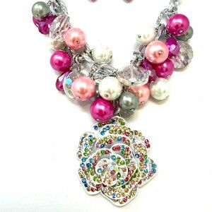 🆕😍Spring Floral Charm Statement Necklace